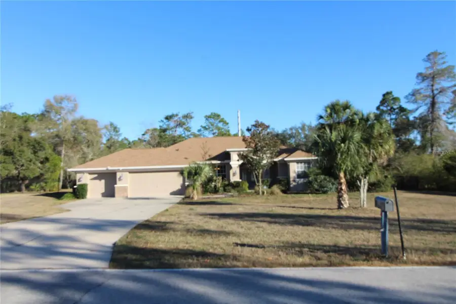 8476 Madrid Road, Weeki Wachee, FL 34613 - Image #2