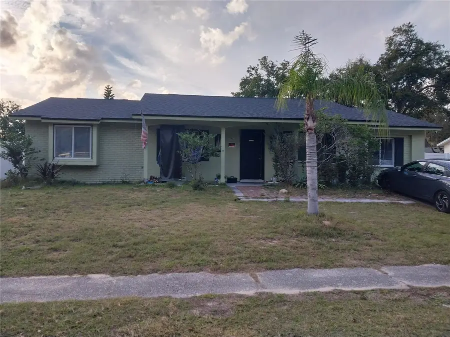 2733 E Dellwood Drive, Eustis, FL 32726 - Image #2