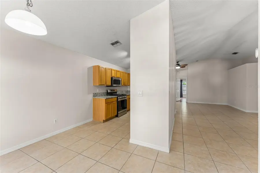 2374 Blue Sapphire Circle, Orlando, FL 32837 - Image #3