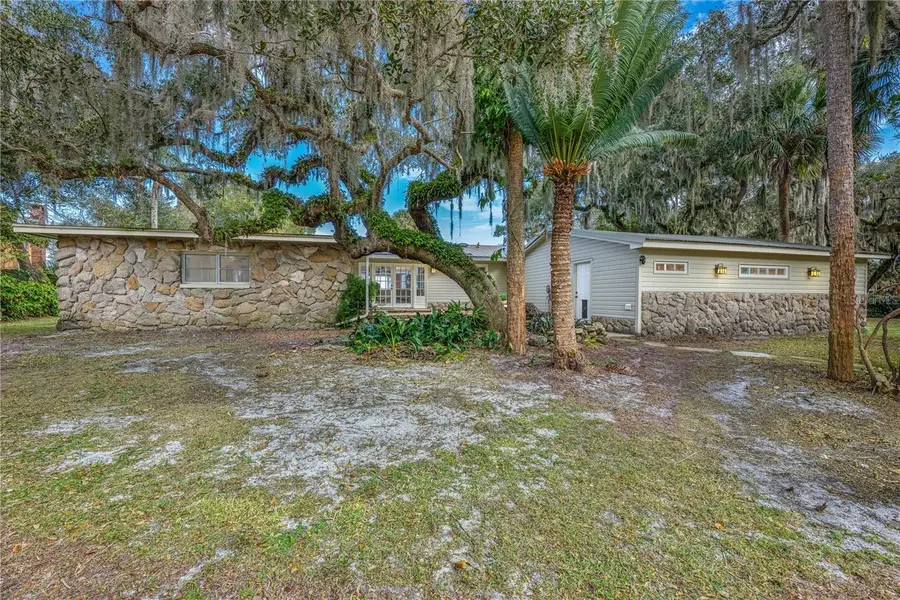 2518 Fort Lane Road, Geneva, FL 32732 - Image #2