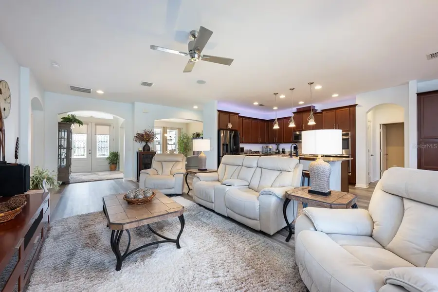 2444 Misty Cove Circle, Apopka, FL 32712 - Image #3