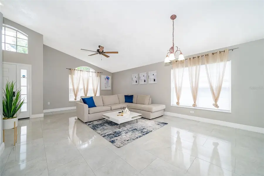 207 Langham Drive, Davenport, FL 33897 - Image #2
