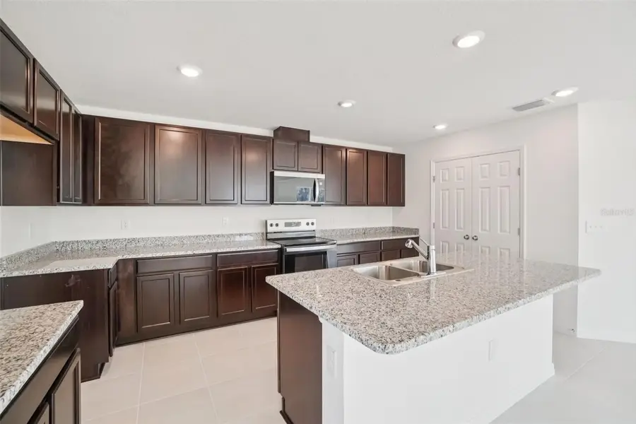 3151 Hopewell Avenue, Palmetto, FL 34221 - #2