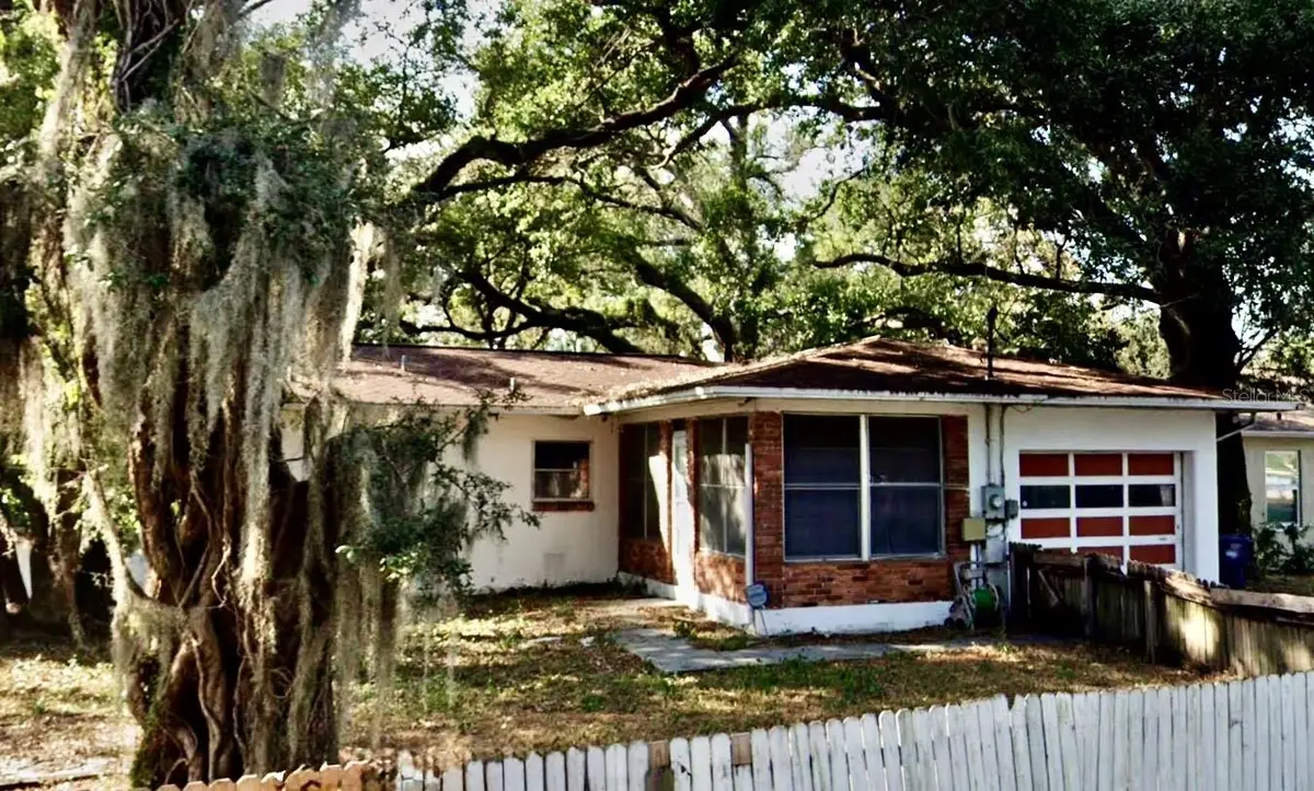 8510 N Seminole Avenue, Tampa, FL 33604 - Image #1