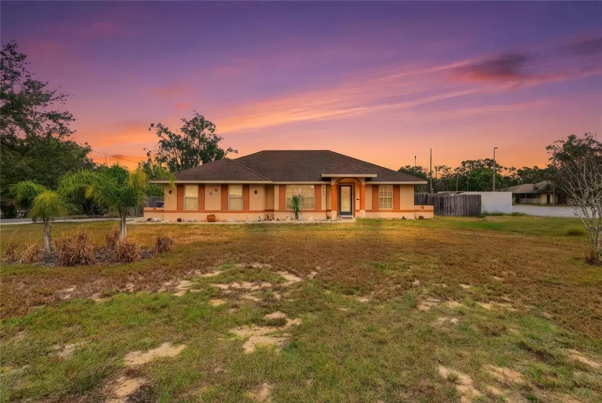 502 S Dixie Drive, Howey In The Hills, FL 34737 - Image #1