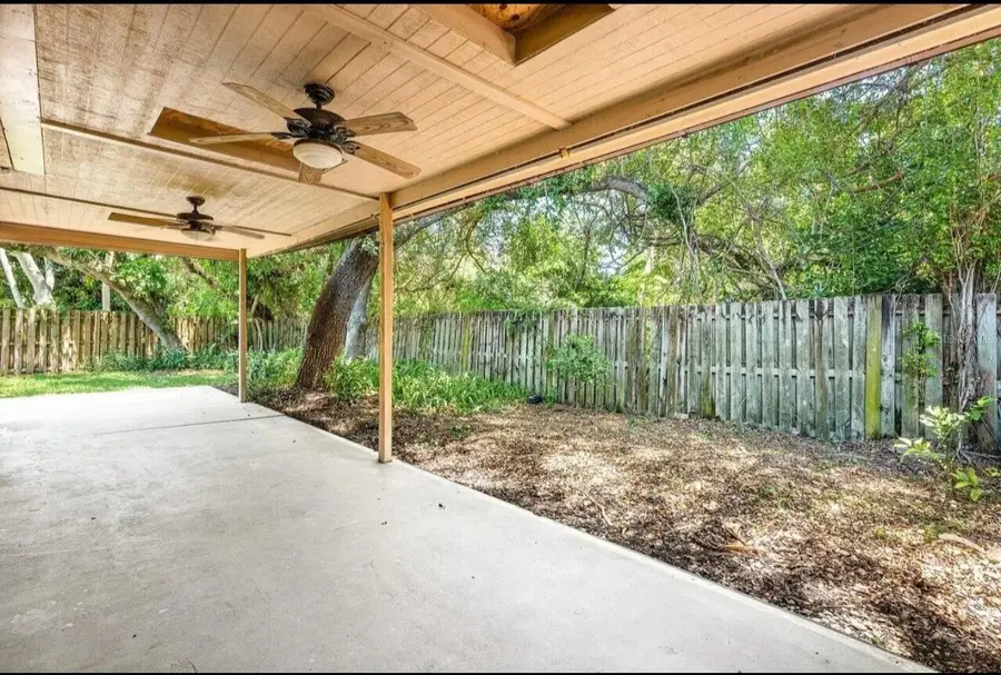 1007 Raintree Lane, Palm Beach Gardens, FL 33410 - #3