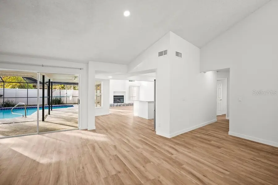 3215 Pine Club Drive, Plant City, FL 33566 - Image #3