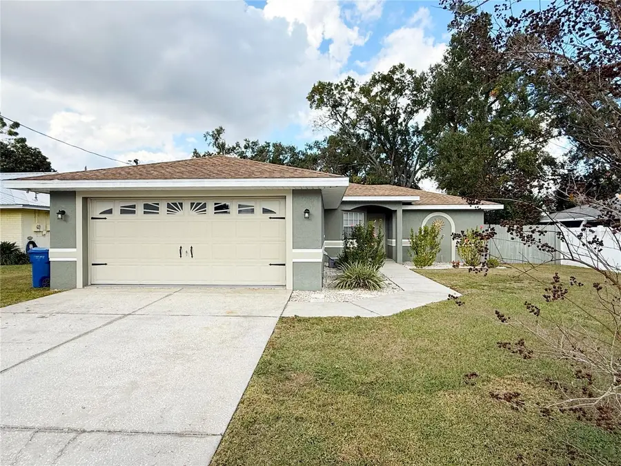 2211 Howard West Avenue, Winter Haven, FL 33880 - Image #2