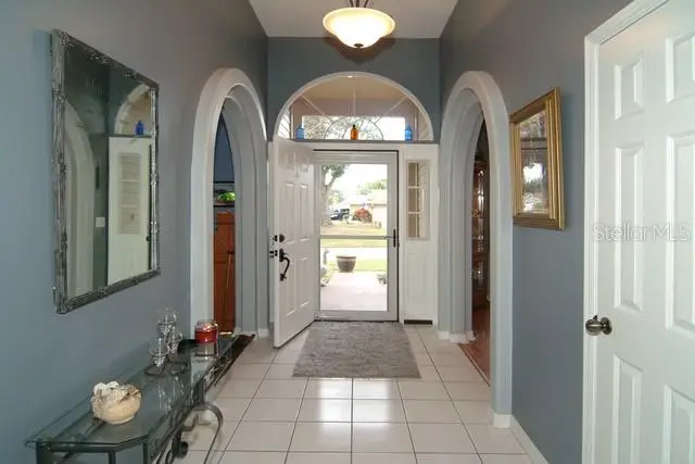 124 Country Lakes Circle, Groveland, FL 34736 - Image #2