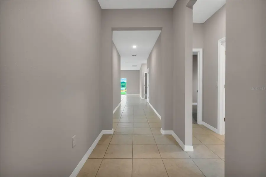 1124 Clay Boulevard, Tavares, FL 32778 - Image #2