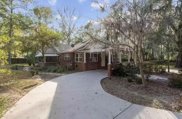 3110 NW 21st Street, GAINESVILLE, FL 32605