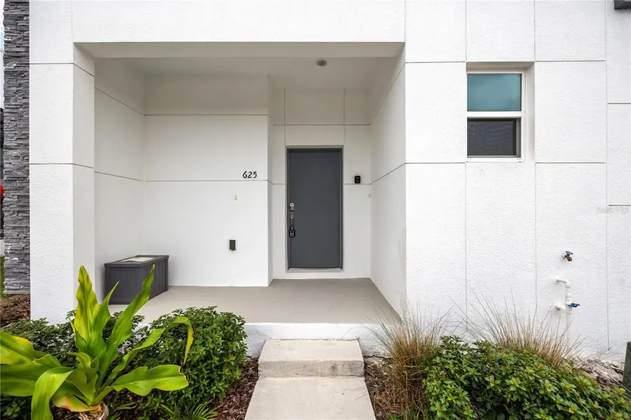 625 Trikomo Drive, Davenport, FL 33896 - Image #2