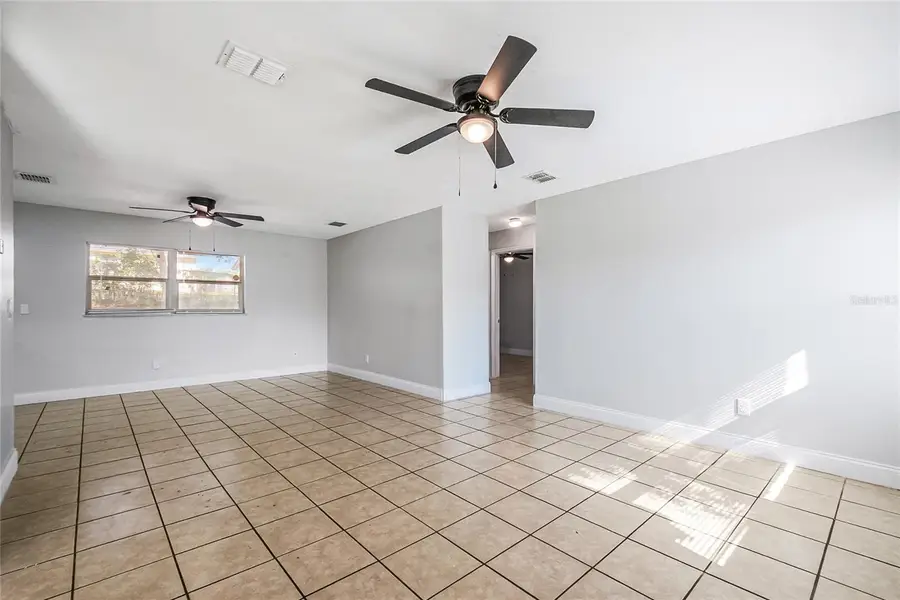 21 E Celeste Street, Apopka, FL 32703 - Image #3