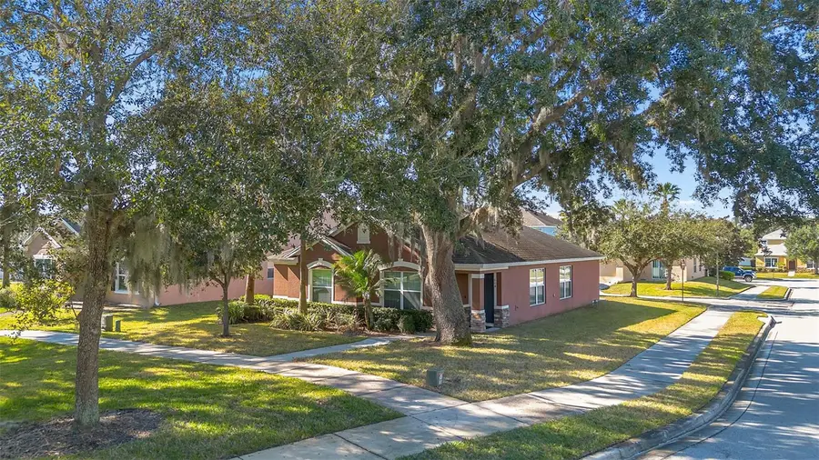 604 Bending Oak Trail, Winter Garden, FL 34787 - Image #3