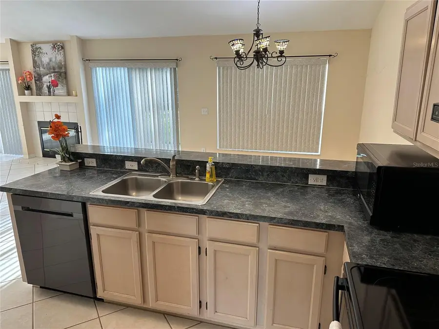 632 Heron Bay Drive, Orlando, FL 32825 - Image #2