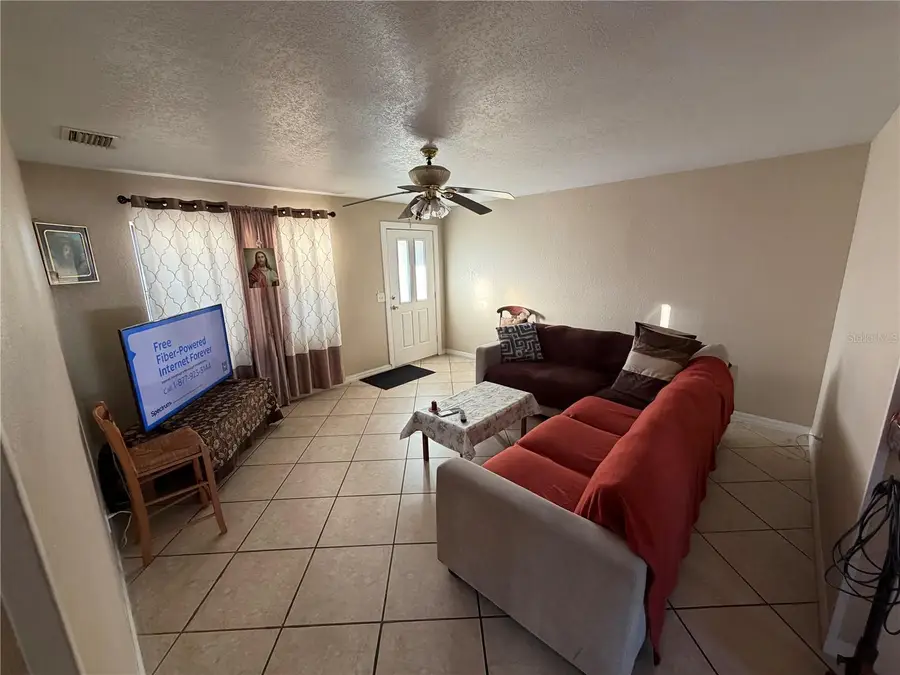 327 Salina Drive, Altamonte Springs, FL 32701 - Image #3