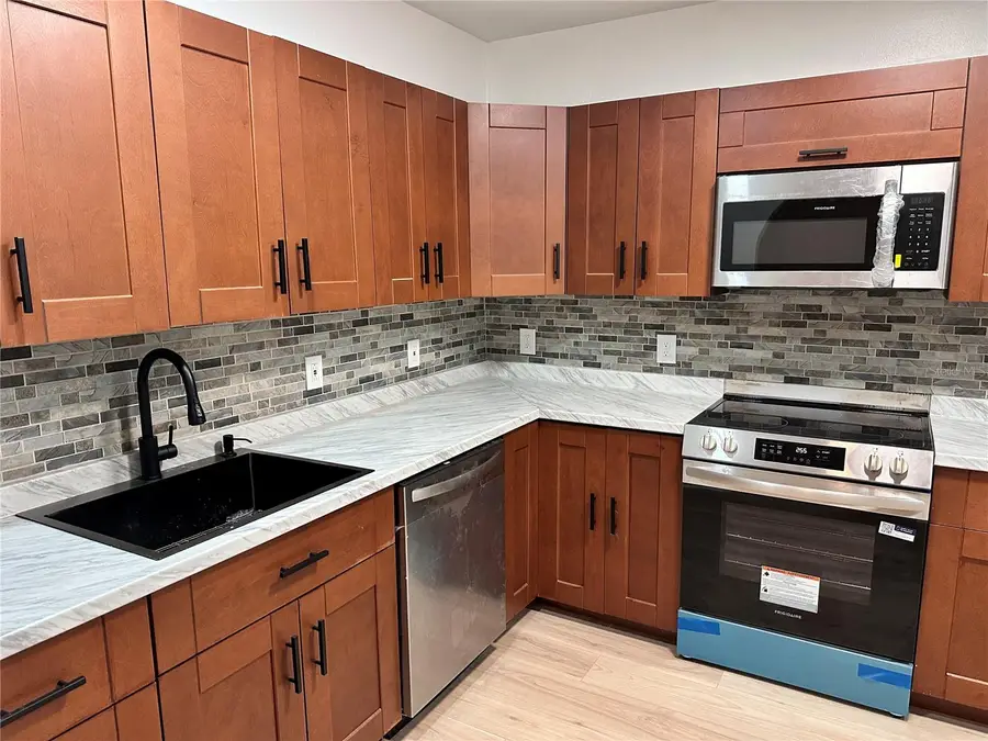 5924 Sagunto Street, Orlando, FL 32807 - Image #2