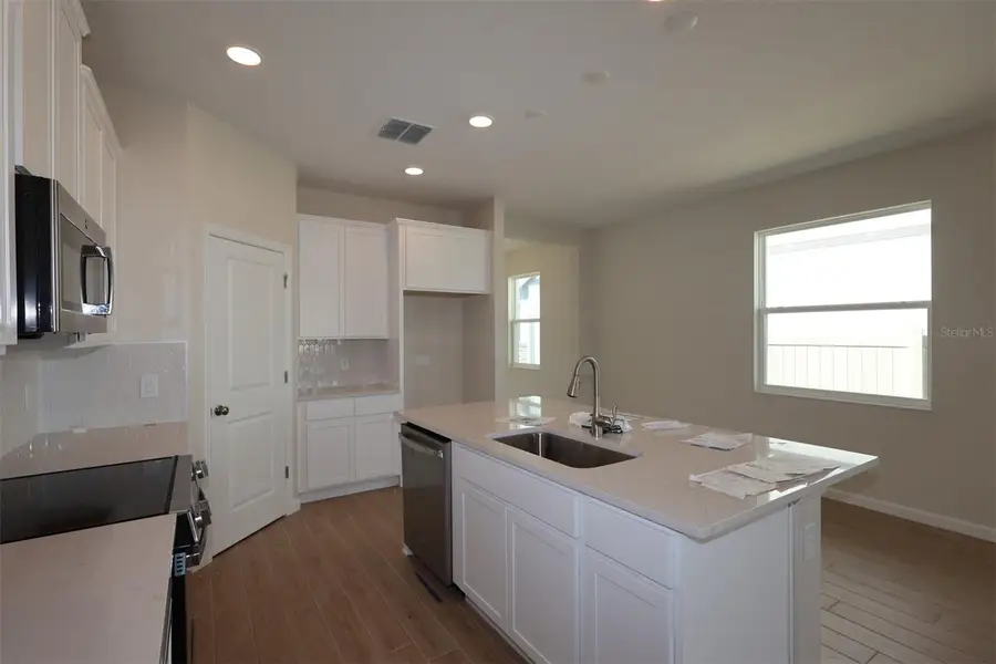 6711 Yellow Warbler Bend, Saint Cloud, FL 34773 - Image #3