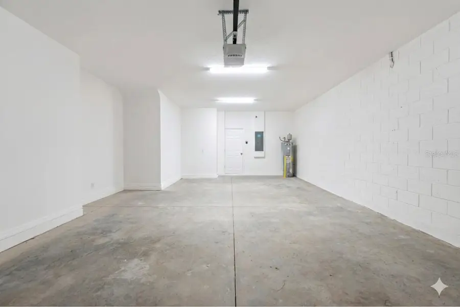 7028 Rolling Leaf Road, Groveland, FL 34736 - Image #3