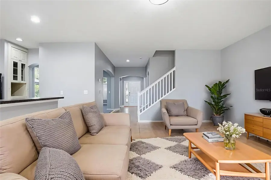 6219 Gannetdale Drive, Lithia, FL 33547 - Image #3