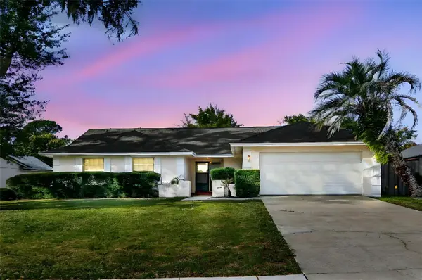 8012 Hook Circle, ORLANDO, FL 32836