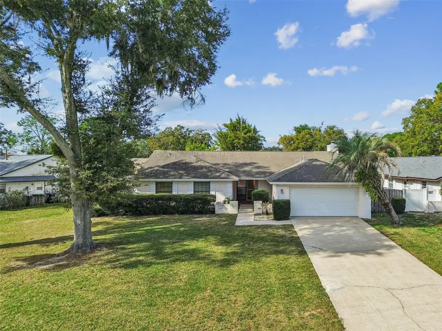 8012 Hook Circle, Orlando, FL 32836 - Image #2