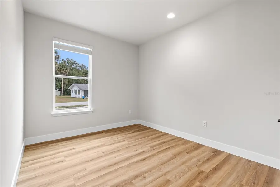 536 E Beresford Avenue, Deland, FL 32724 - Image #3