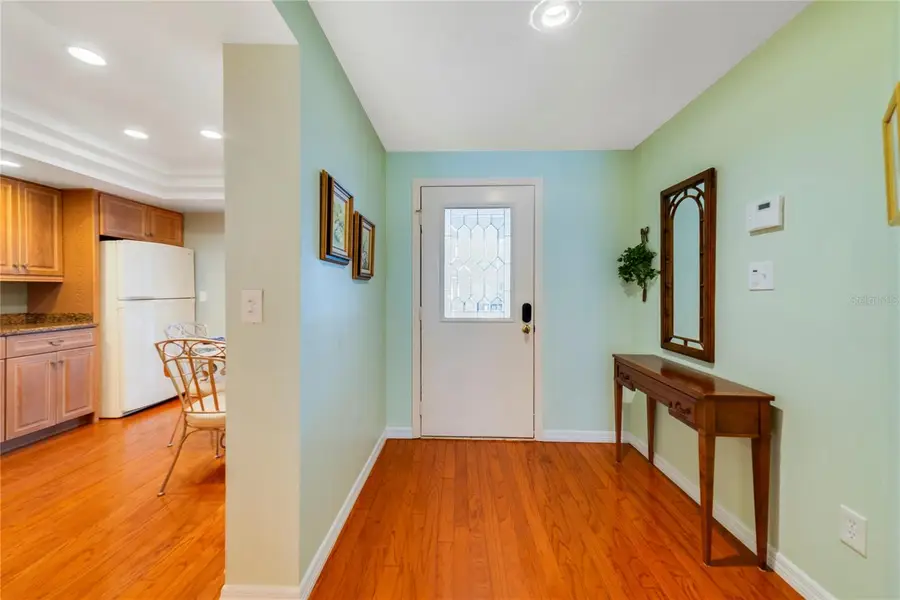 1055 Kensington Park Drive #812, Altamonte Springs, FL 32714 - Image #3