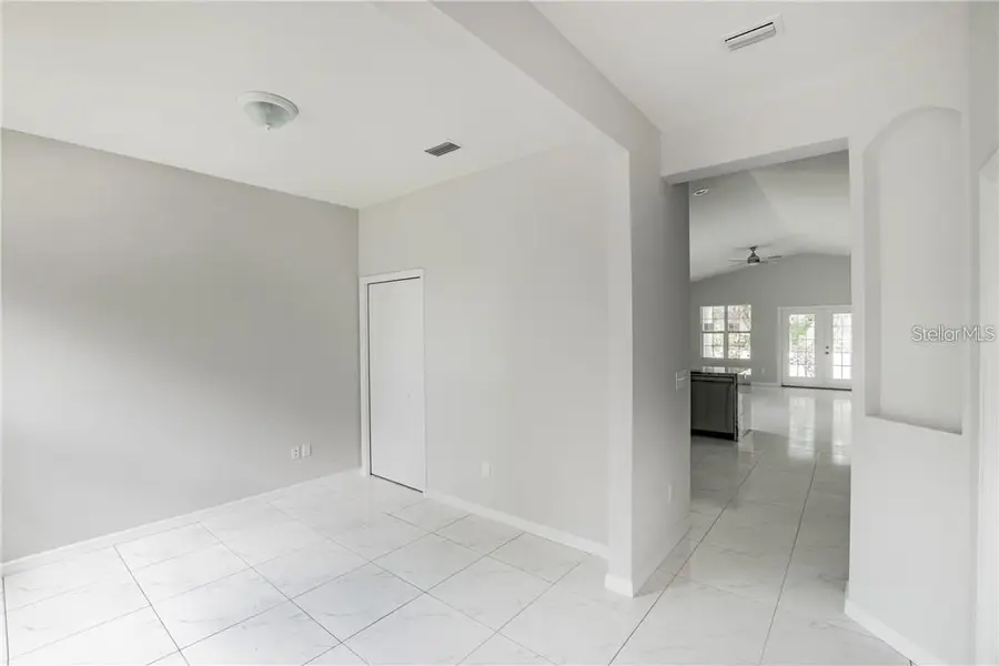 8718 N Dexter Avenue, Tampa, FL 33604 - Image #2