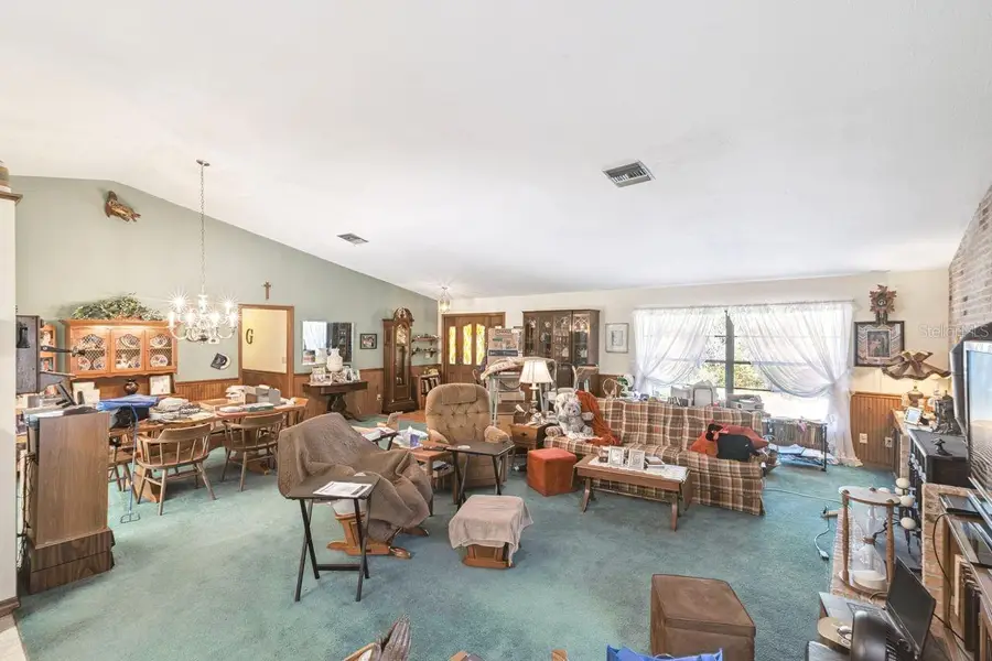 301 Shady Woods Road, Geneva, FL 32732 - Image #3