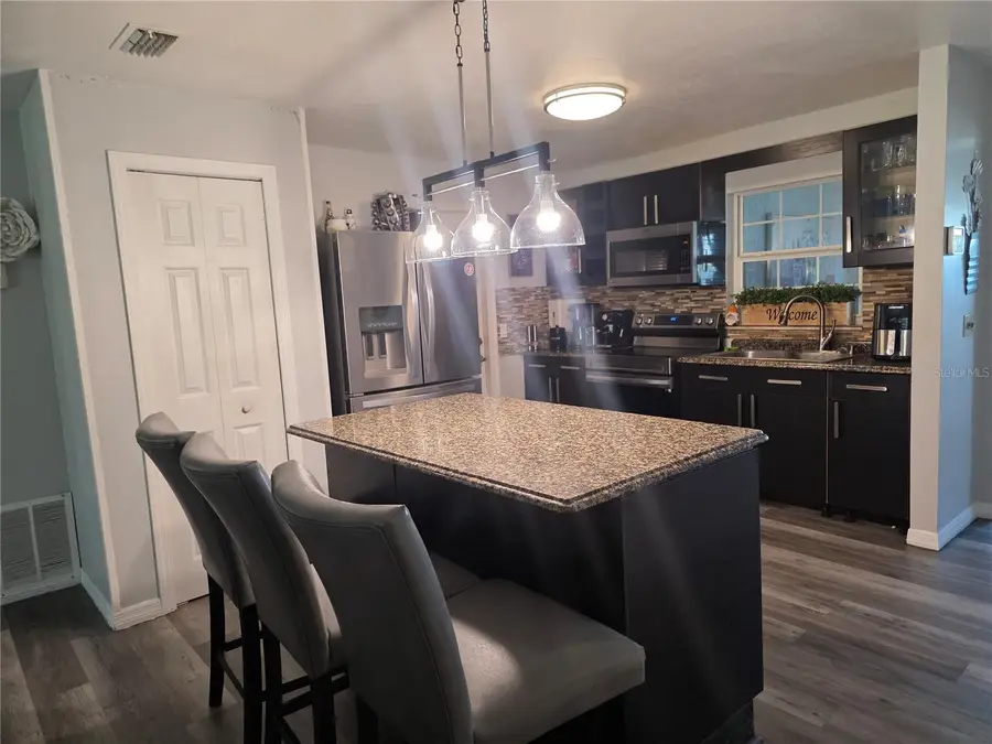 5662 Marvell Avenue, Orlando, FL 32839 - Image #3