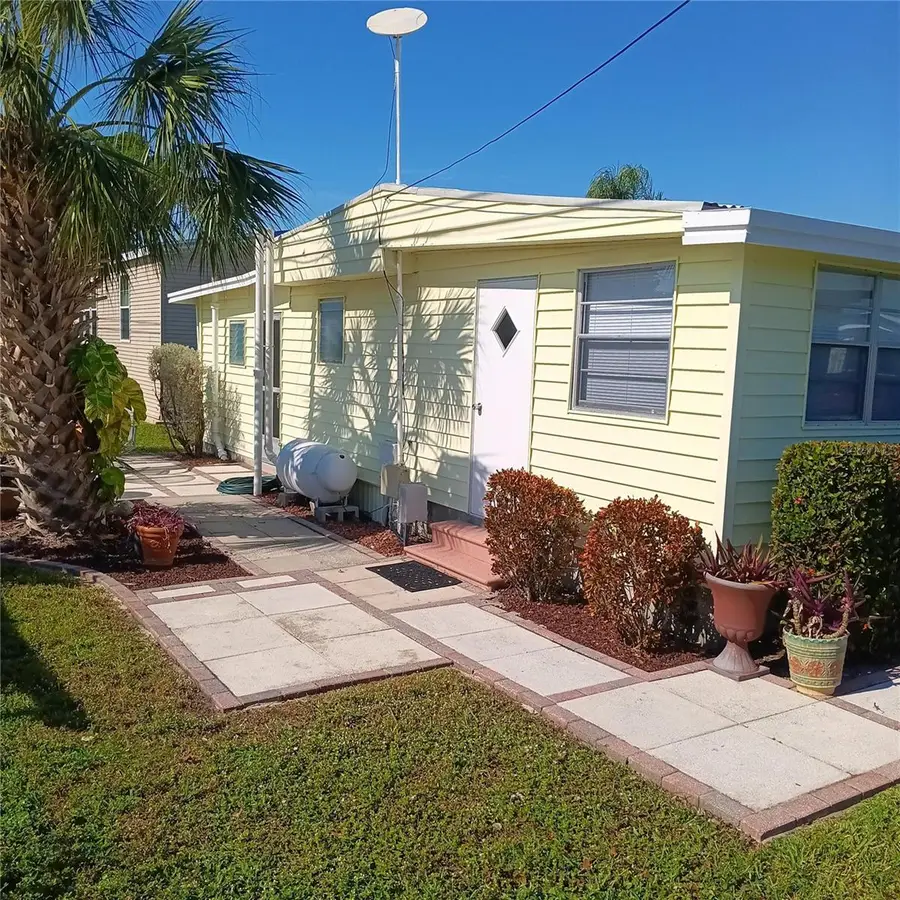 810 49th Avenue, Bradenton, FL 34207 - Image #3