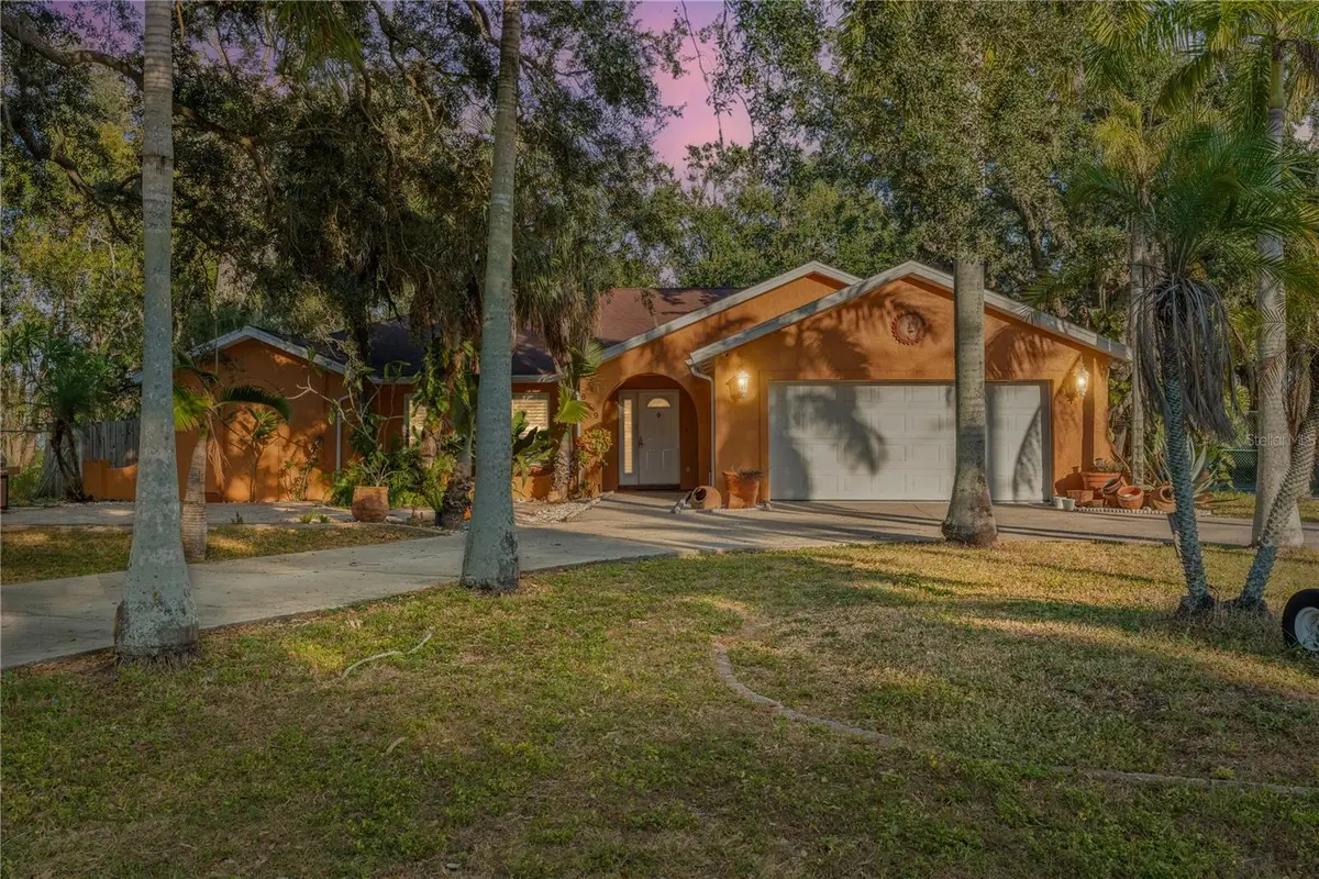 619 29th Street E, Bradenton, FL 34208 - #1