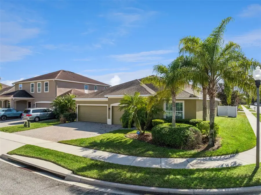 1110 Vinsetta Circle, Winter Garden, FL 34787 - Image #2