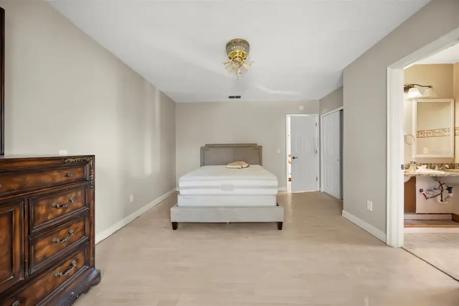 6282 Indian Meadow St, Orlando, FL 32819 - Image #3