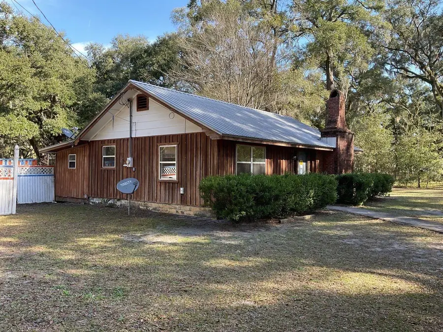 8233 NE Highway 353, Old Town, FL 32680 - #2
