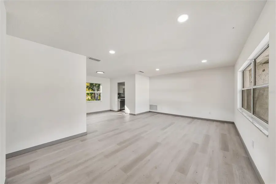 4612 Chateau Road, Orlando, FL 32808 - #2