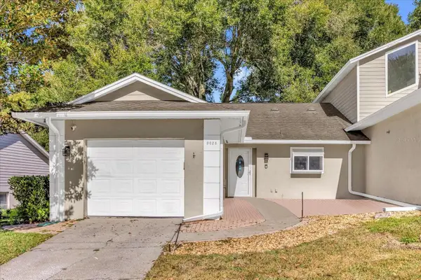 9028 Village Green Boulevard, CLERMONT, FL 34711