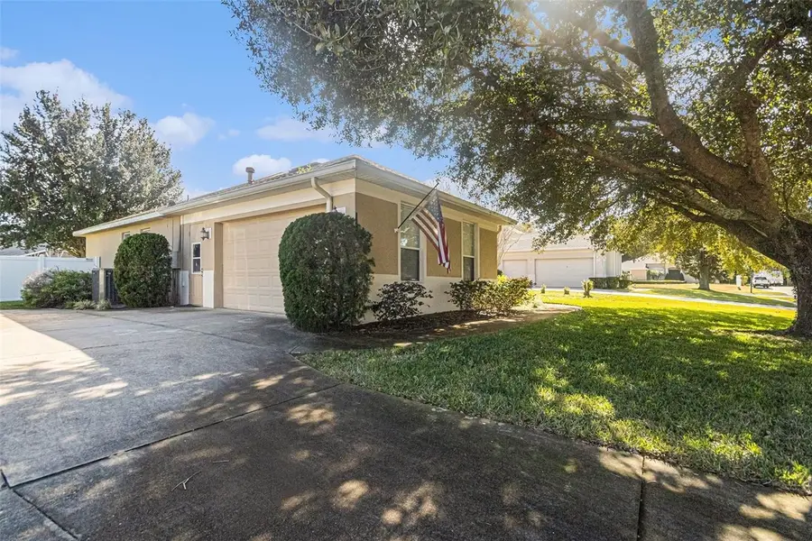 36806 Winfield Court, Grand Island, FL 32735 - Image #3