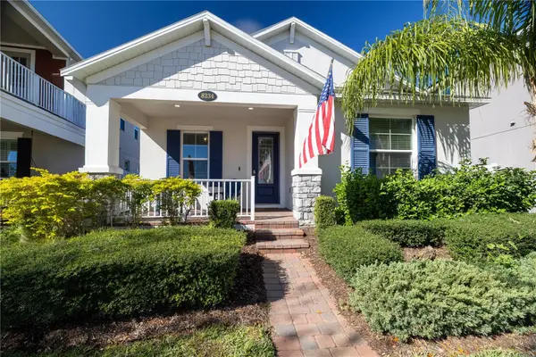 8234 Gray Kingbird Dr, WINTER GARDEN, FL 34787