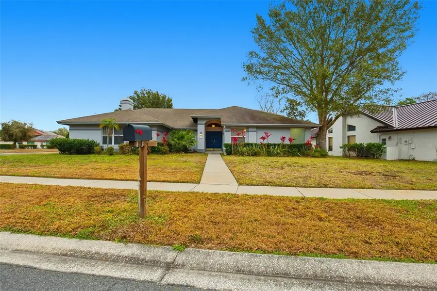 437 Waterford Circle E, Tarpon Springs, FL 34688 - Image #2