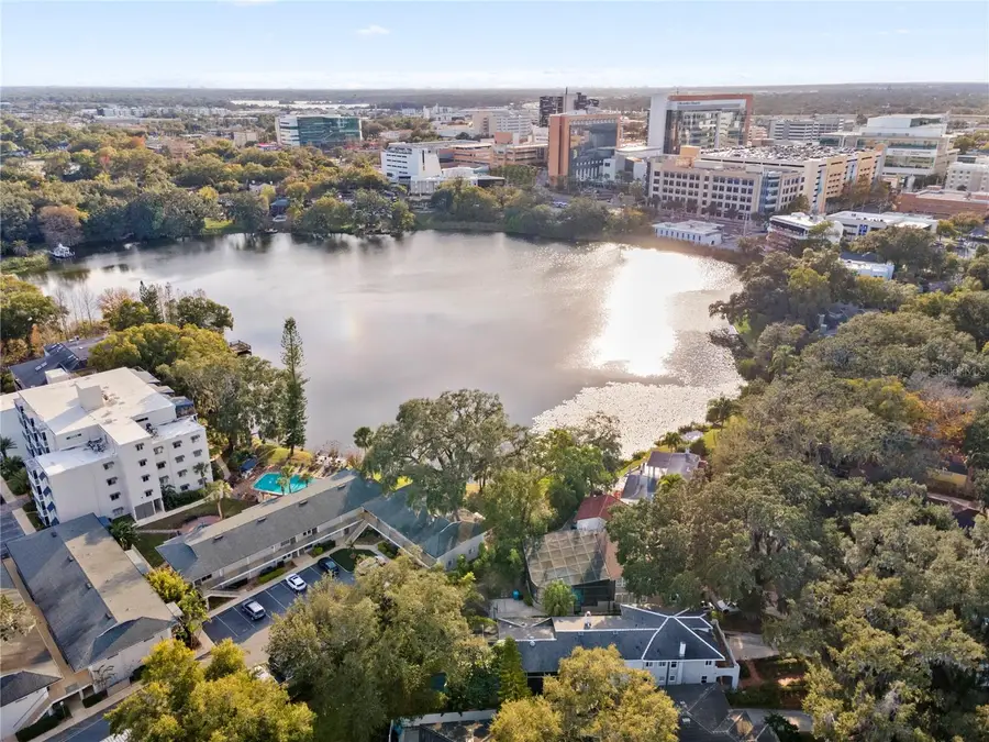 210 Phillips Place, Orlando, FL 32806 - Image #3