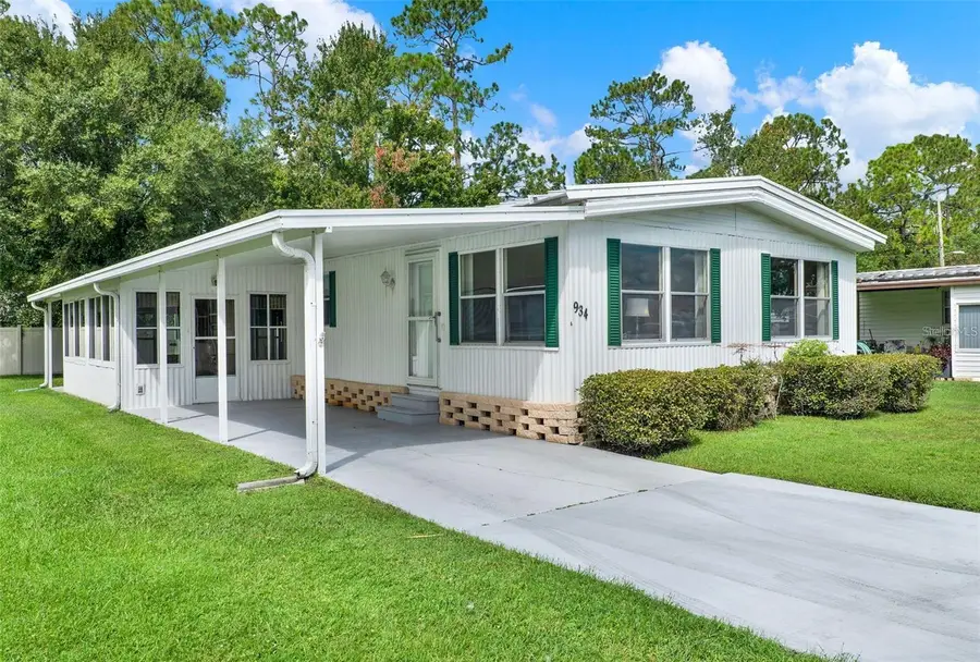 934 Blue Heron Boulevard, Osteen, FL 32764 - Image #2