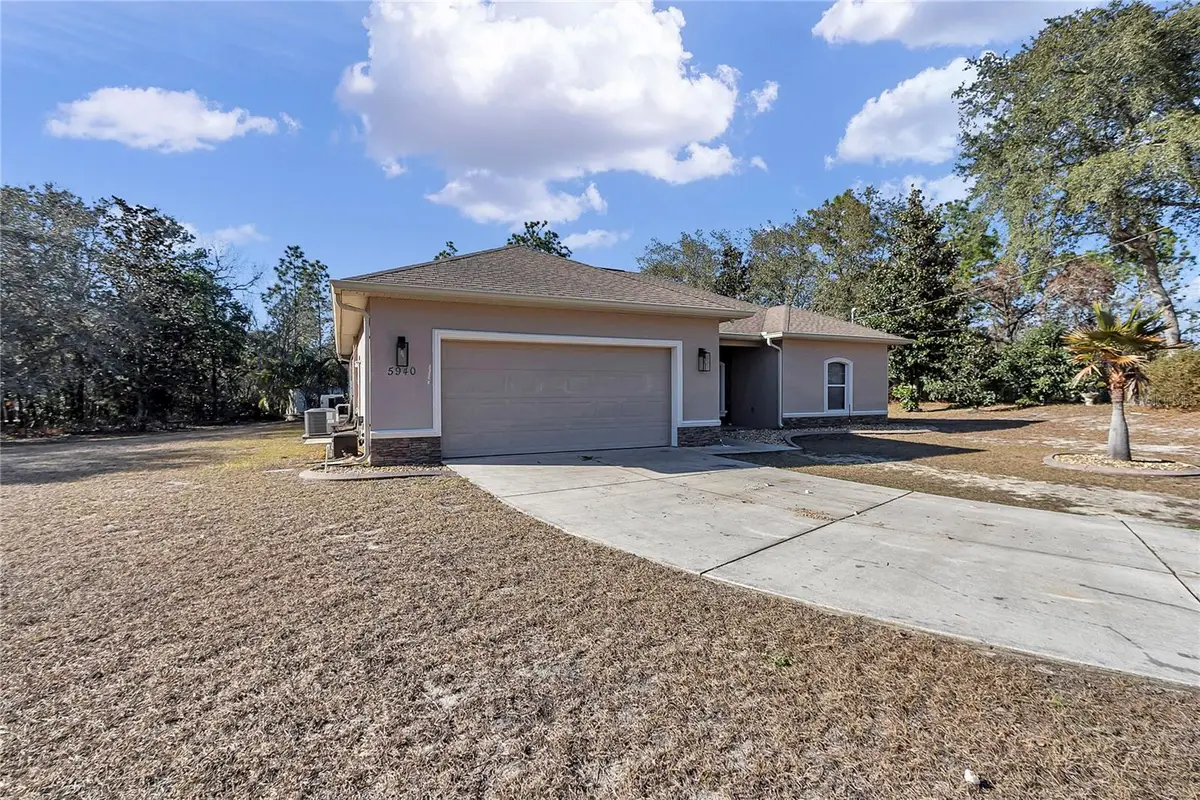 5940 N Bonview Point, Dunnellon, FL 34434 - Image #1
