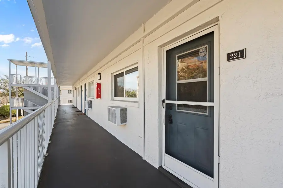 320 Lakeview Street #221, Orlando, FL 32804 - Image #2