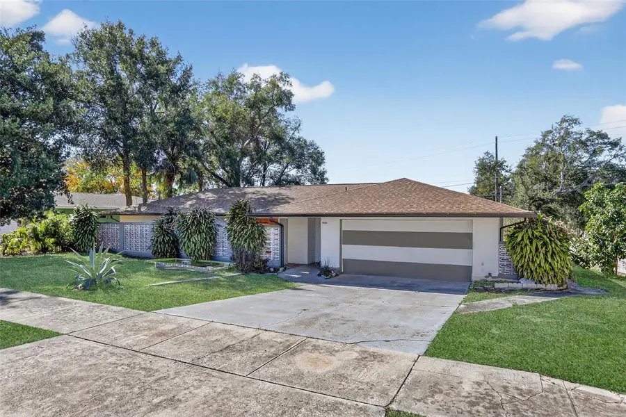 1006 Buena Vista Court, Orlando, FL 32818 - Image #2