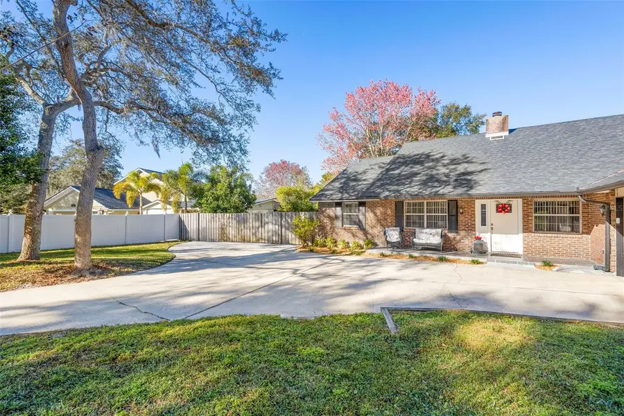 445 Terrace Drive, Oviedo, FL 32765 - Image #2