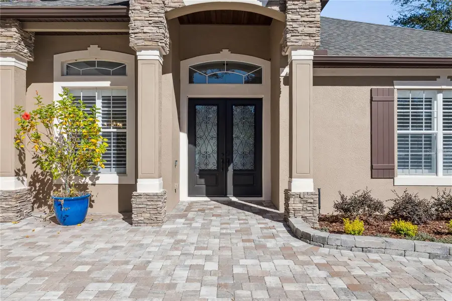 7611 Earlwood Avenue, Mount Dora, FL 32757 - Image #2