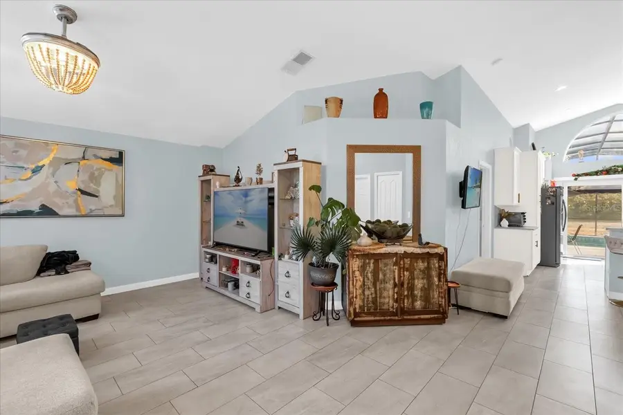 2630 Meadow Oaks Loop, Clermont, FL 34714 - Image #3