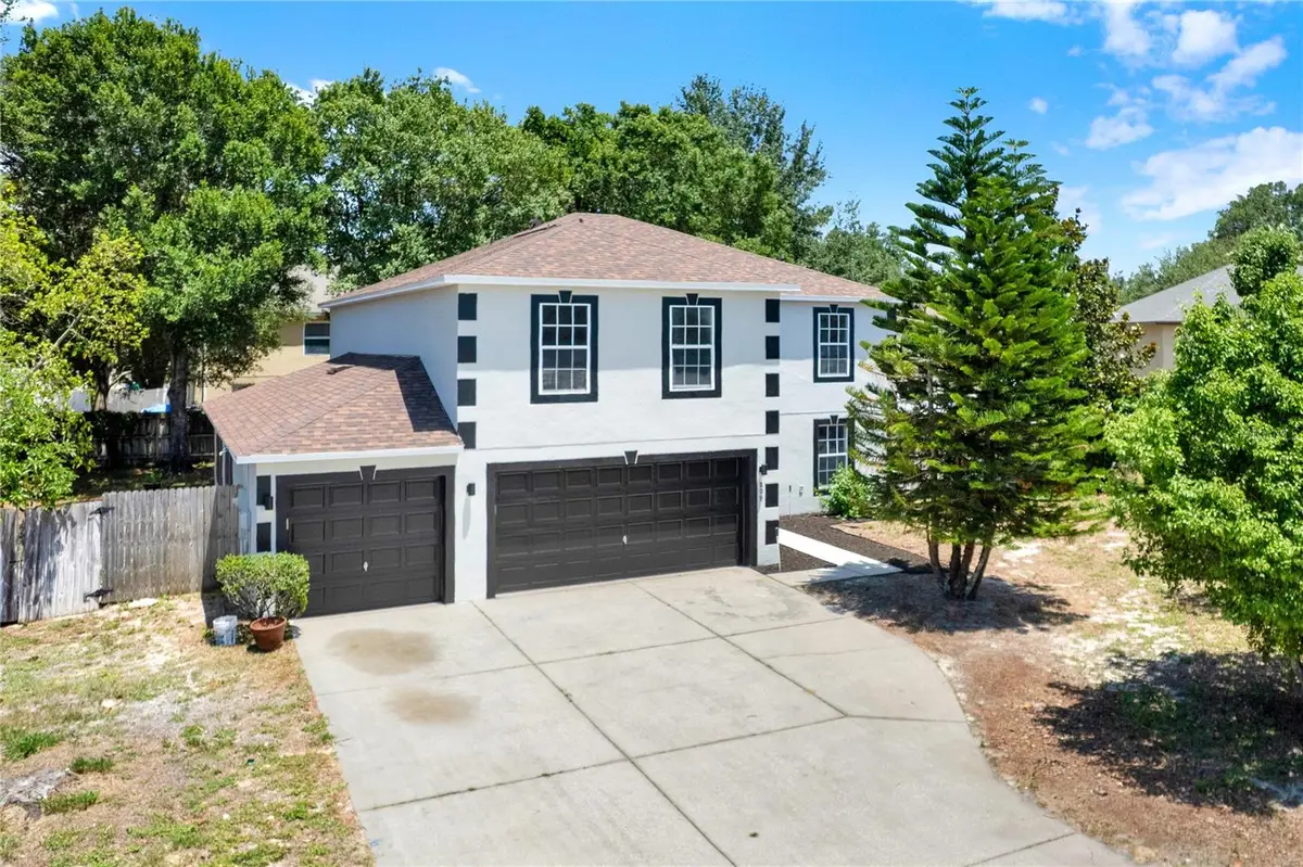 809 Deer Glen Court, Fruitland Park, FL 34731 - Image #1